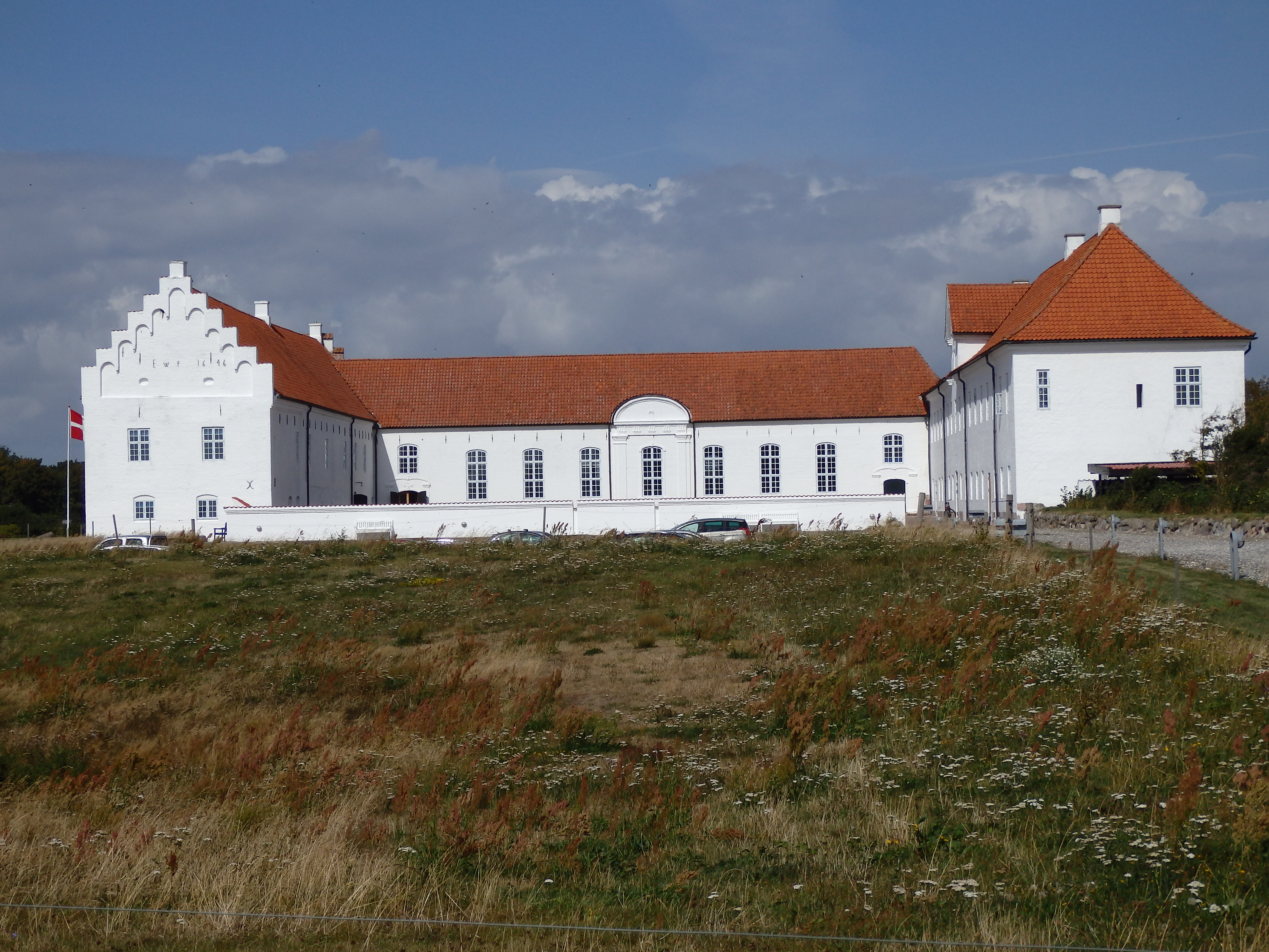 Vitskøl Kloster - Kæmpetartelet & Islagkage