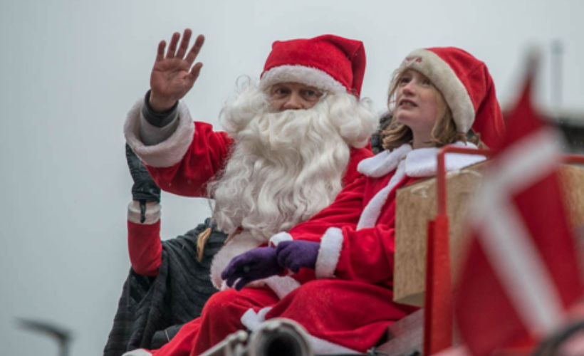 Juleskibet ankommer til Løgstør
