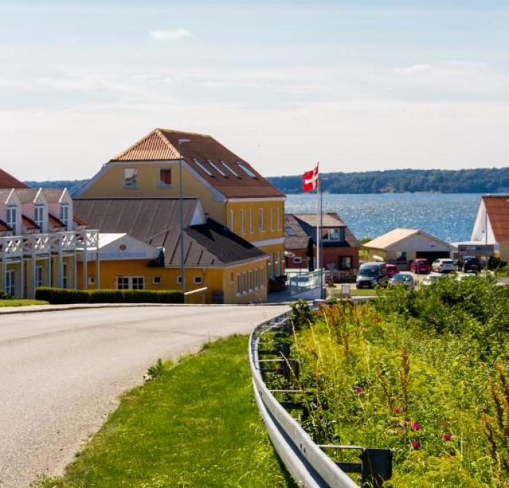 Hvalpsund Færgekro